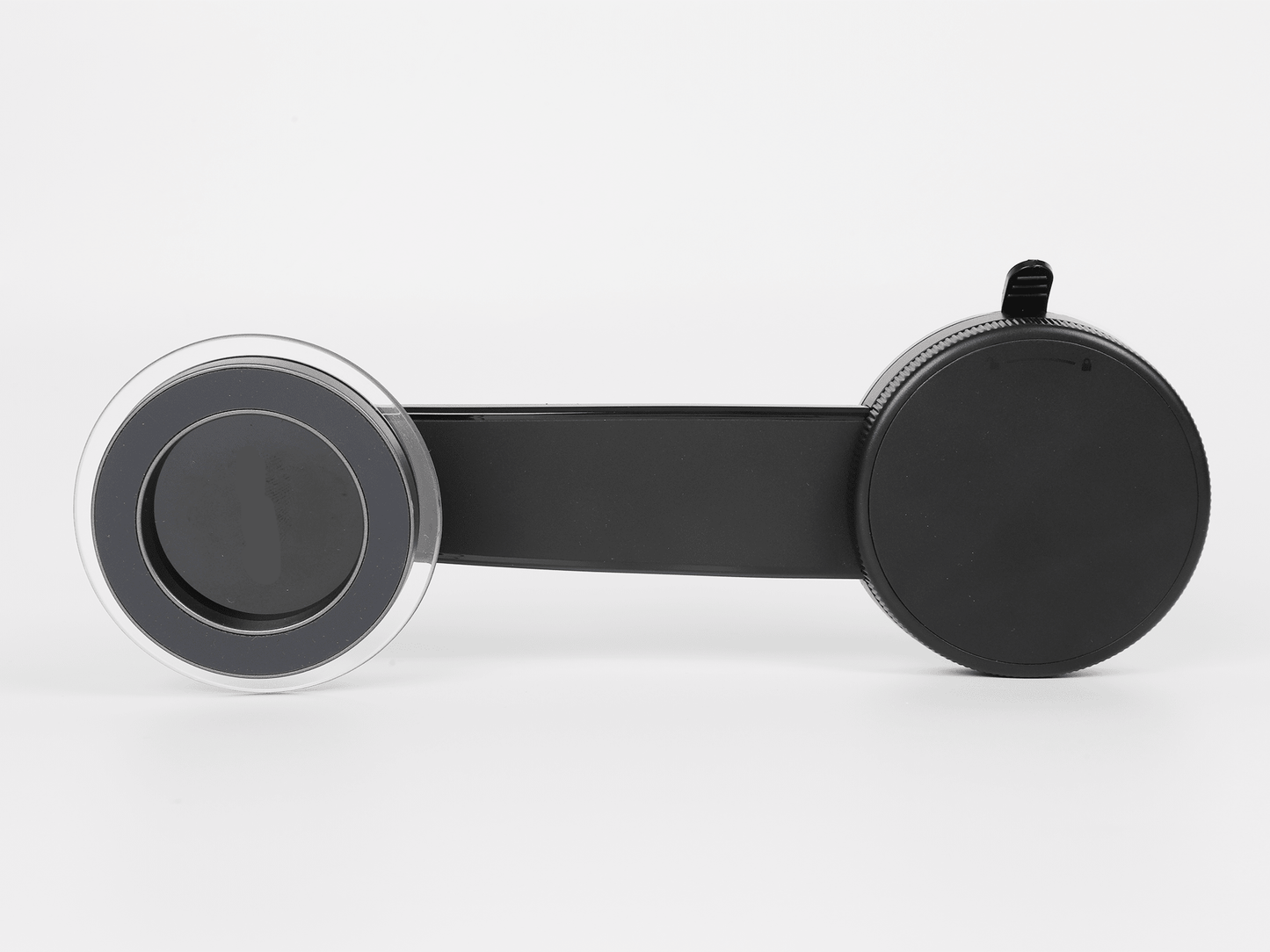 Car-mounted magnetic wireless charging mobile phone holder